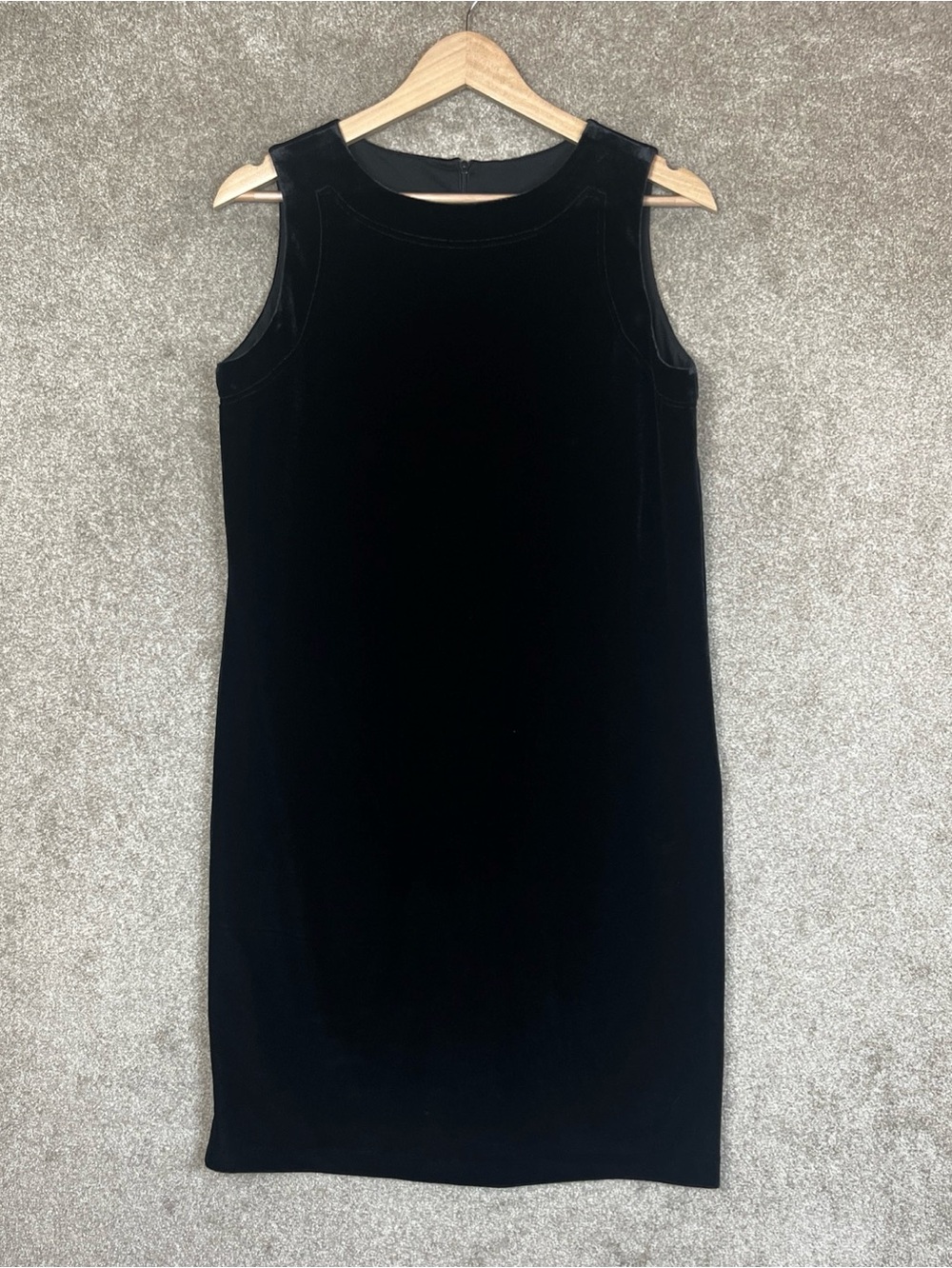 Victor Costa Occasion Dress Womens Small Black Velour Sleeveless Back Zip- 5124